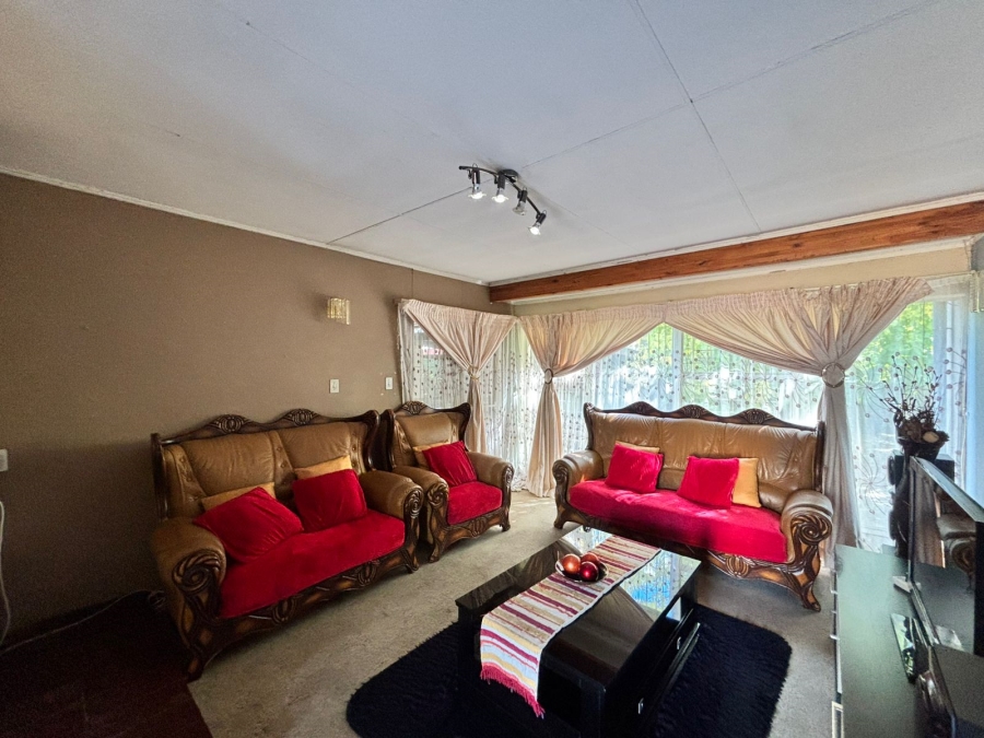 3 Bedroom Property for Sale in Sasolburg Ext 11 Free State